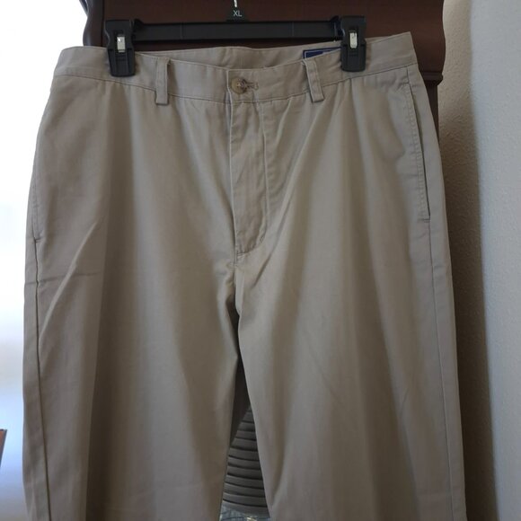 Vineyard Vines Khaki Pants - Picture 4 of 5